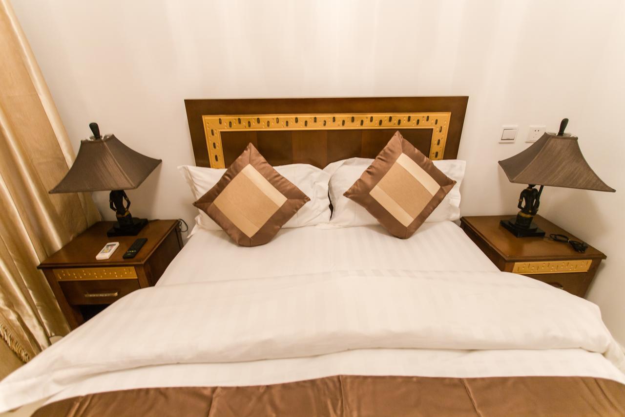 Residence Hoteliere Le Jomonia Libreville Bagian luar foto