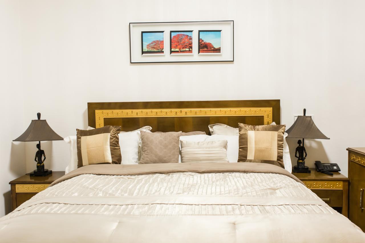 Residence Hoteliere Le Jomonia Libreville Bagian luar foto