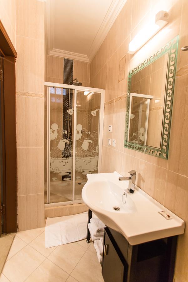Residence Hoteliere Le Jomonia Libreville Bagian luar foto