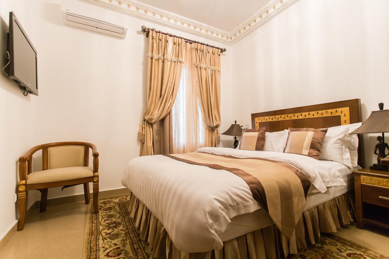 Residence Hoteliere Le Jomonia Libreville Bagian luar foto