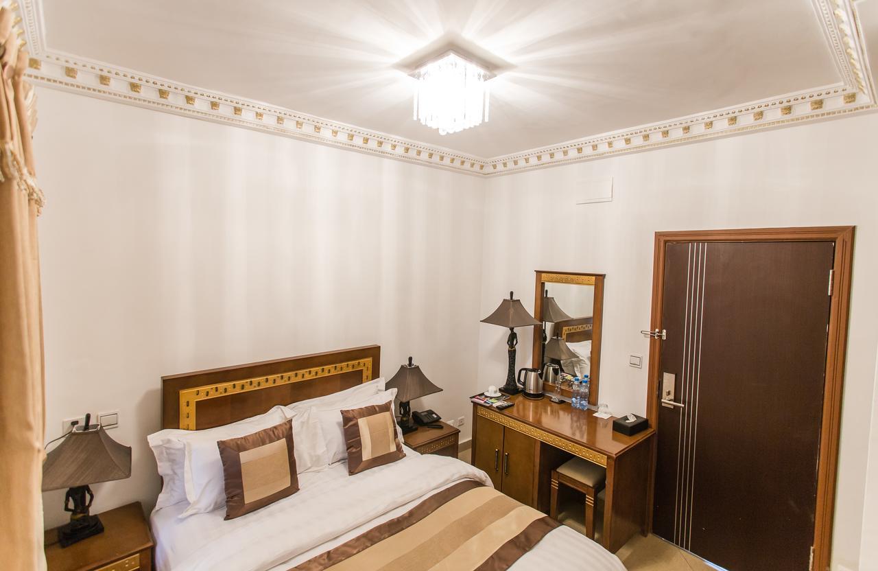Residence Hoteliere Le Jomonia Libreville Bagian luar foto