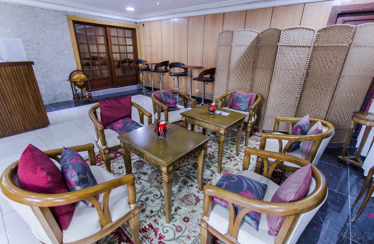 Residence Hoteliere Le Jomonia Libreville Bagian luar foto