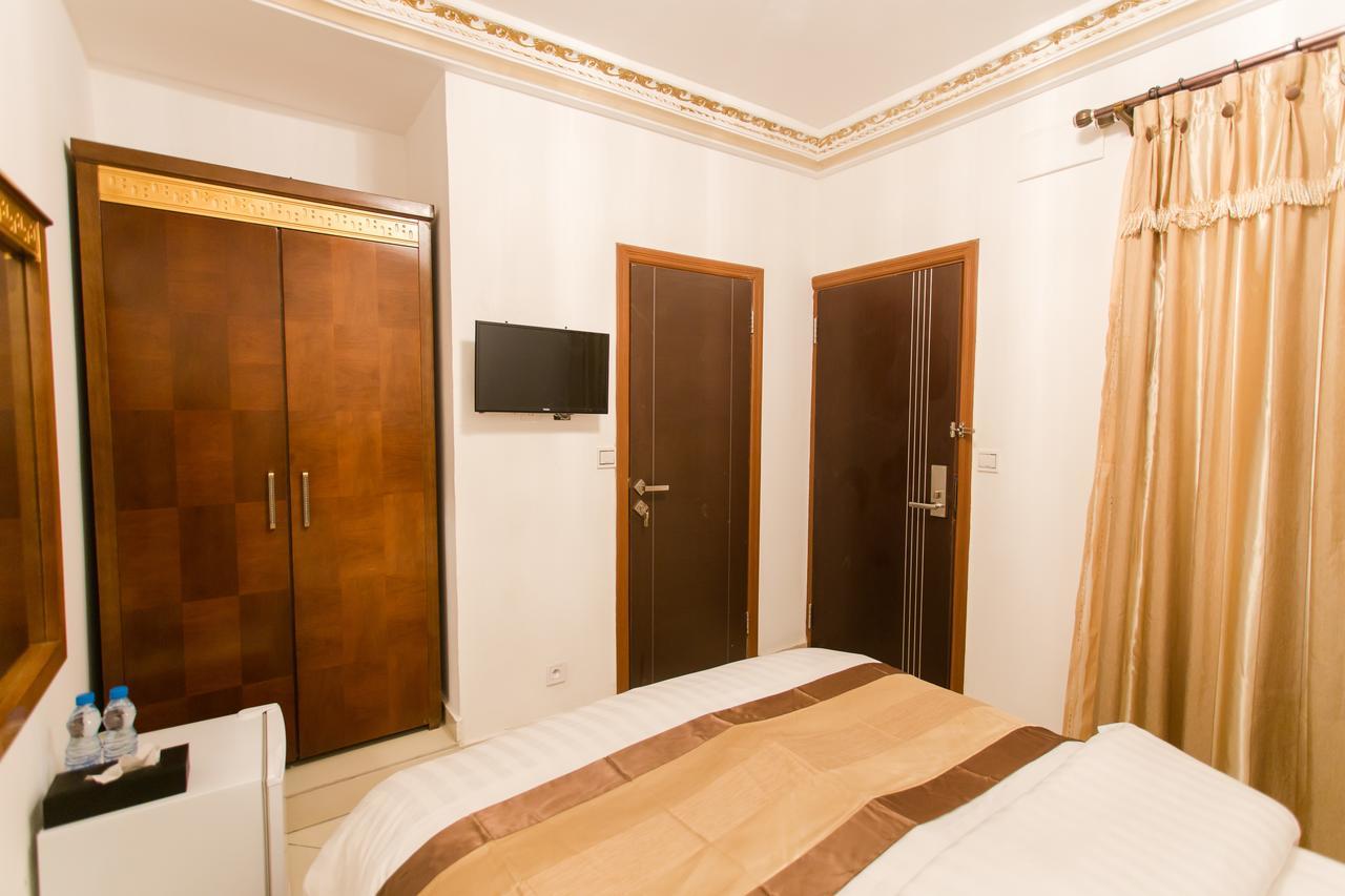 Residence Hoteliere Le Jomonia Libreville Bagian luar foto