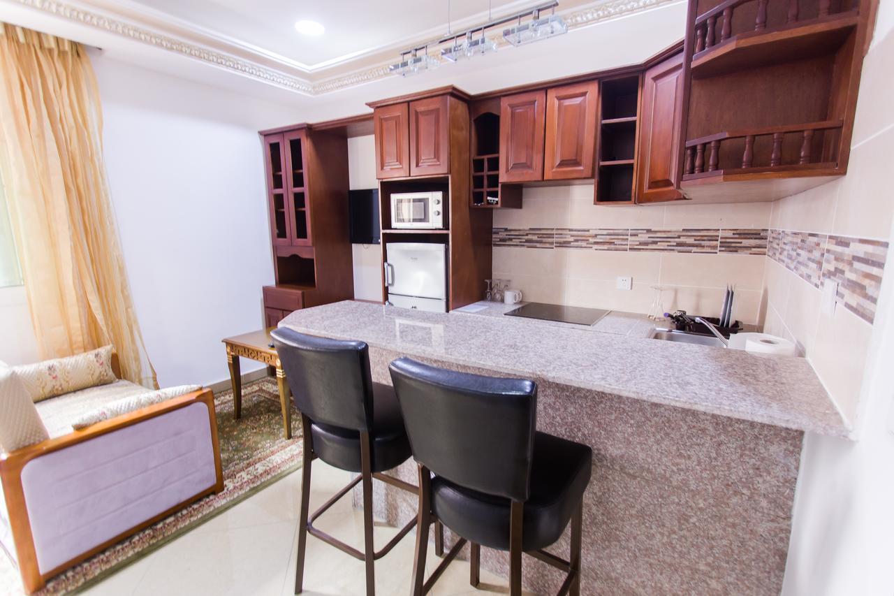 Residence Hoteliere Le Jomonia Libreville Bagian luar foto