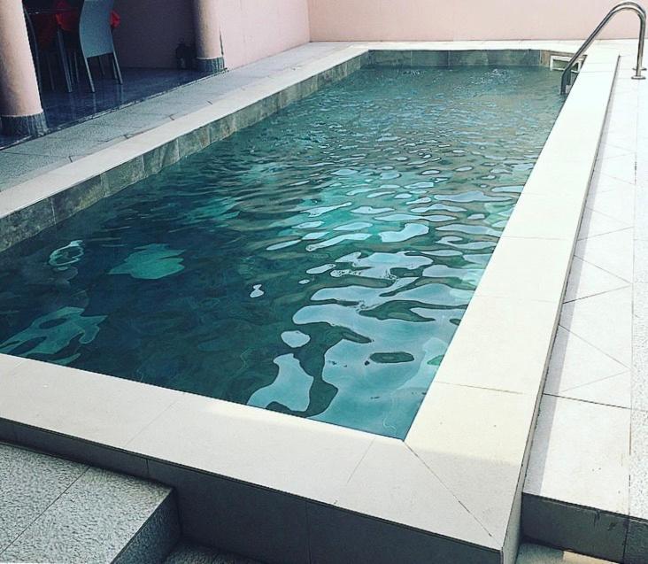 Residence Hoteliere Le Jomonia Libreville Bagian luar foto